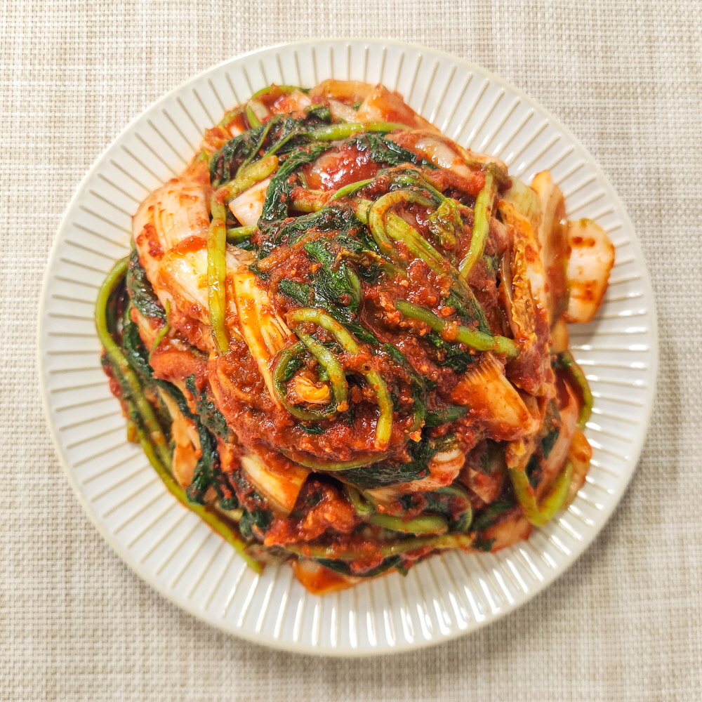 싸리재 국산 재료 열무 얼갈이 김치 2kg 가정집 김치 비빔국수 비빔밥 - 상품 이미지
