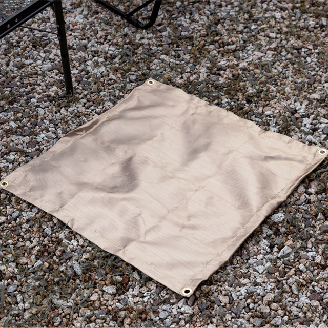 아베나키 캠핑 화로대 방염포 70x70cm - 상품 이미지