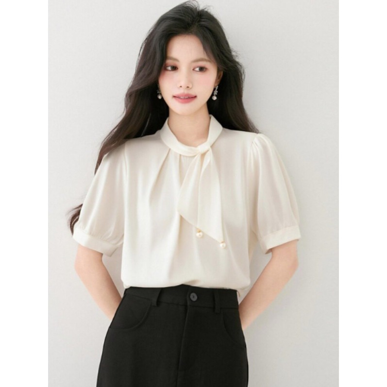 봄 여름 루즈핏 타이넥 퍼프소매 블라우스 핀턱 반팔셔츠 데일리룩 출근룩 보타이 오피스룩 - 상세 이미지 5