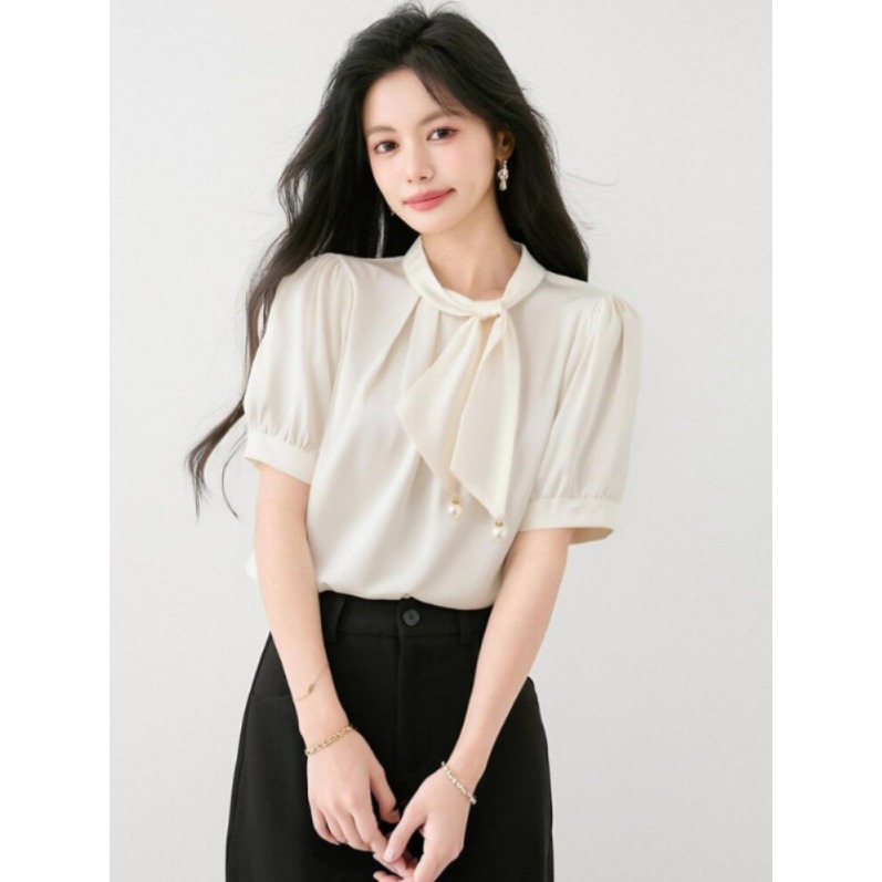 봄 여름 루즈핏 타이넥 퍼프소매 블라우스 핀턱 반팔셔츠 데일리룩 출근룩 보타이 오피스룩 - 상세 이미지 3