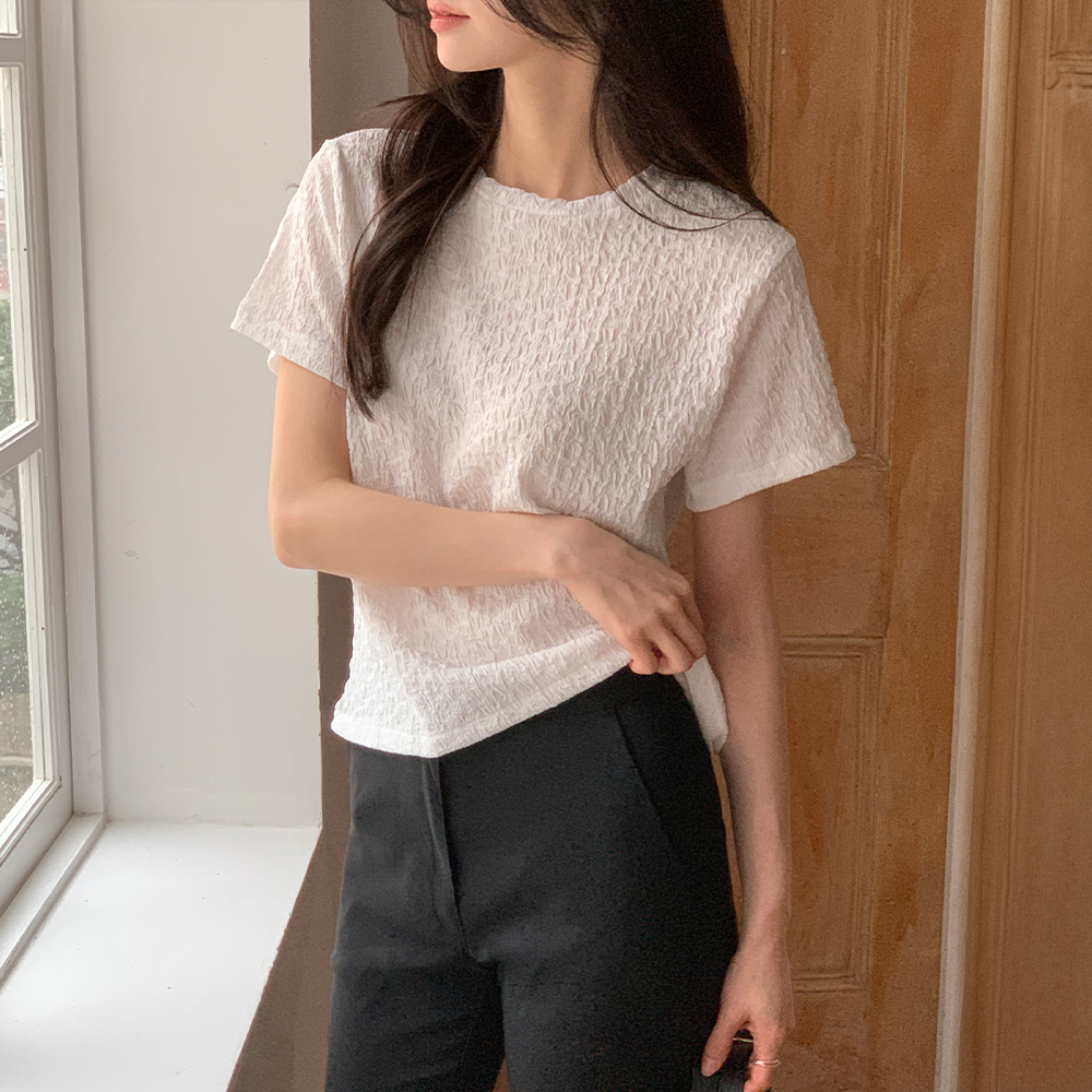 [made] 링클프리 엠보 블라우스 반팔티 하객룩 출근룩 TS189 - 상품 이미지