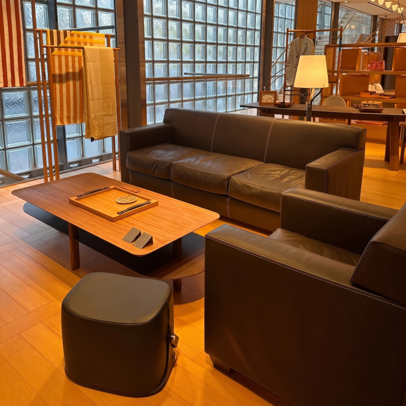 퓨어 엘레강스 소파 Pure Elegance Sofa - 상세 이미지 3