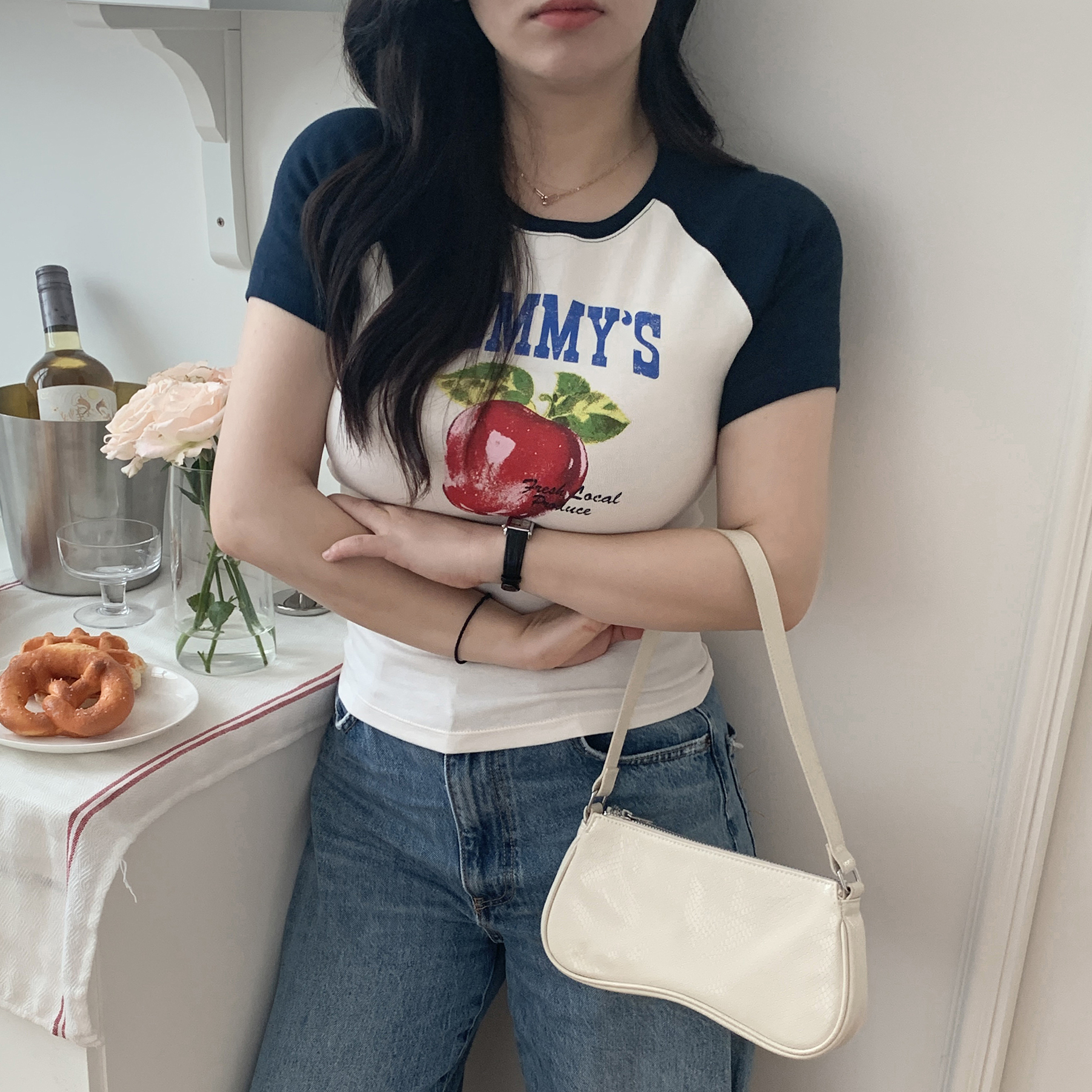 타미힐피거 진스 여자 반팔티셔츠 그래픽 슬림핏 이미지 8