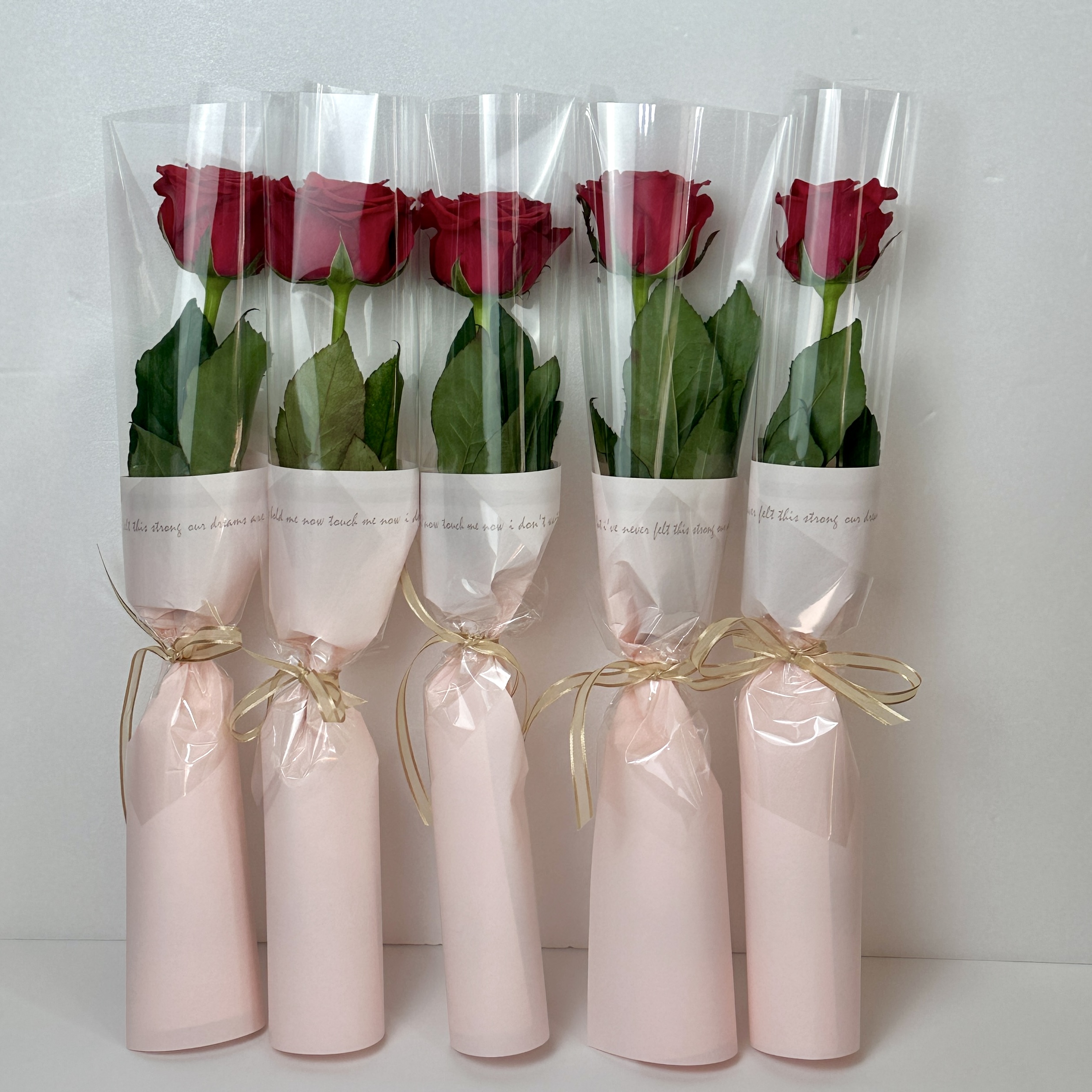 희록플라워 한송이 꽃 생화 카네이션 장미 한송이포장 단체 꽃다발 행사 답례품 선물 꽃배달 - 상세 이미지 3