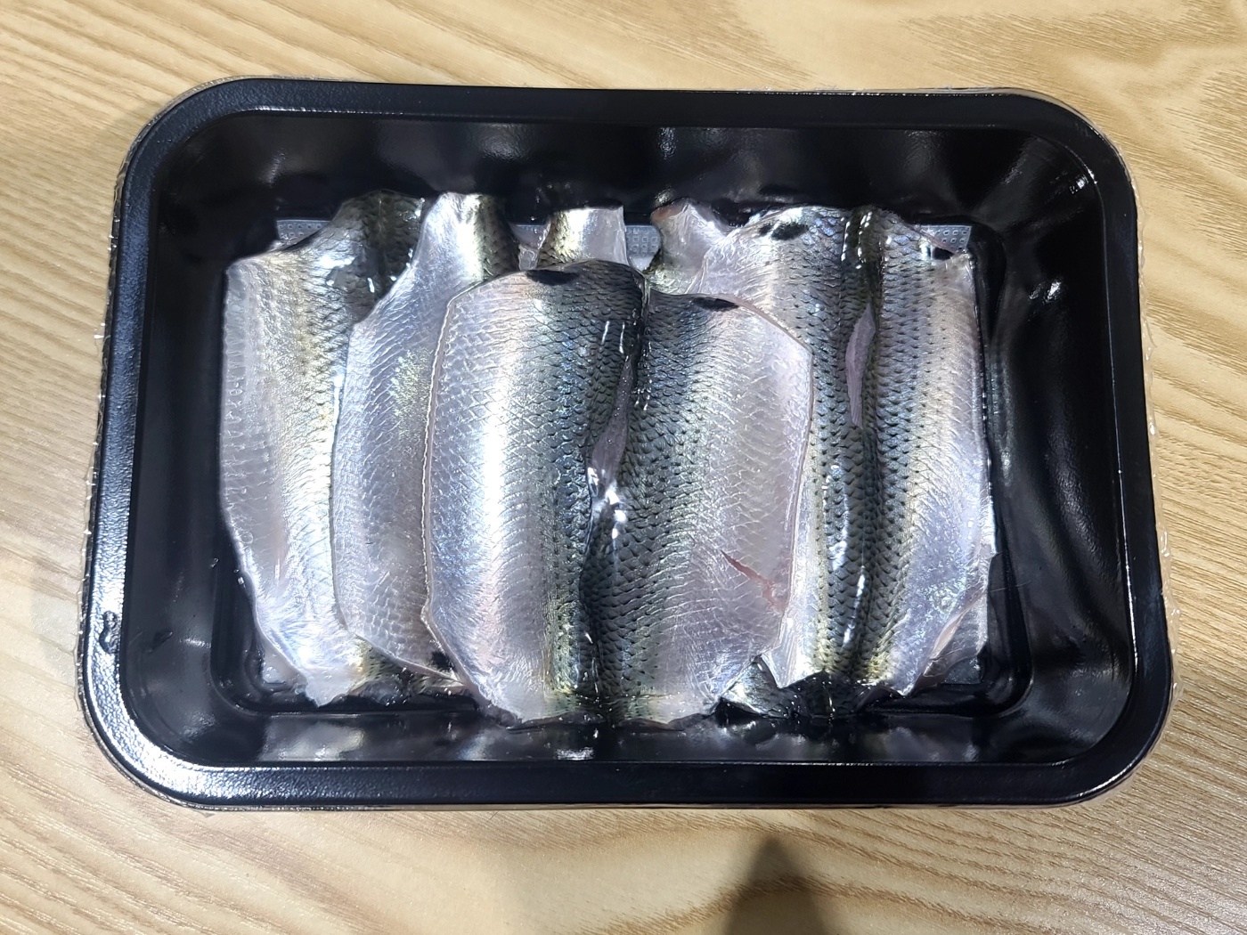 26년 제철 활 전어 당일조업 전어회 구이 필렛 세꼬시 500g 수제쌈장100g증정 상품 이미지