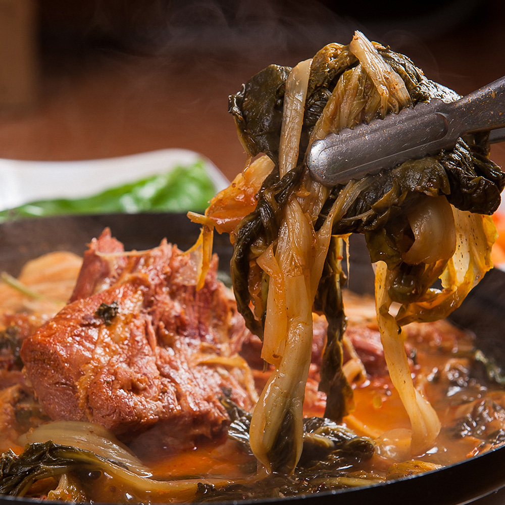 토해원 얼큰한 우거지 뼈해장국 국내산 살이 많은 돼지목뼈 밀키트 1kg 2kg 3kg - 상세 이미지 3