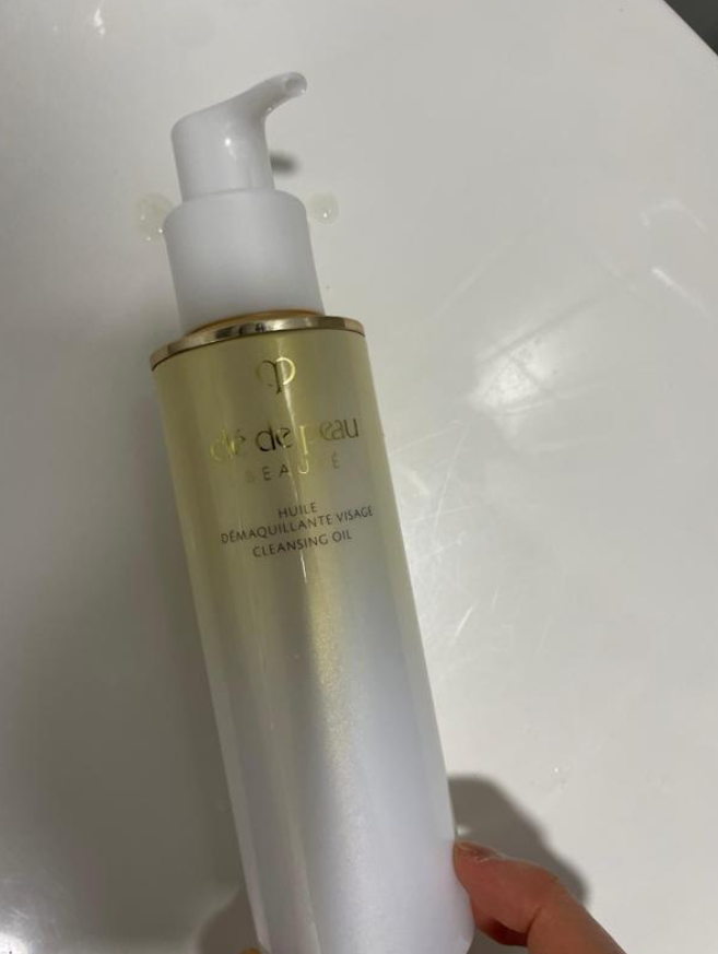 끌레드뽀보떼 클렌징오일 딥클렌징 촉촉한세안 모공관리 200ml - 상품 이미지