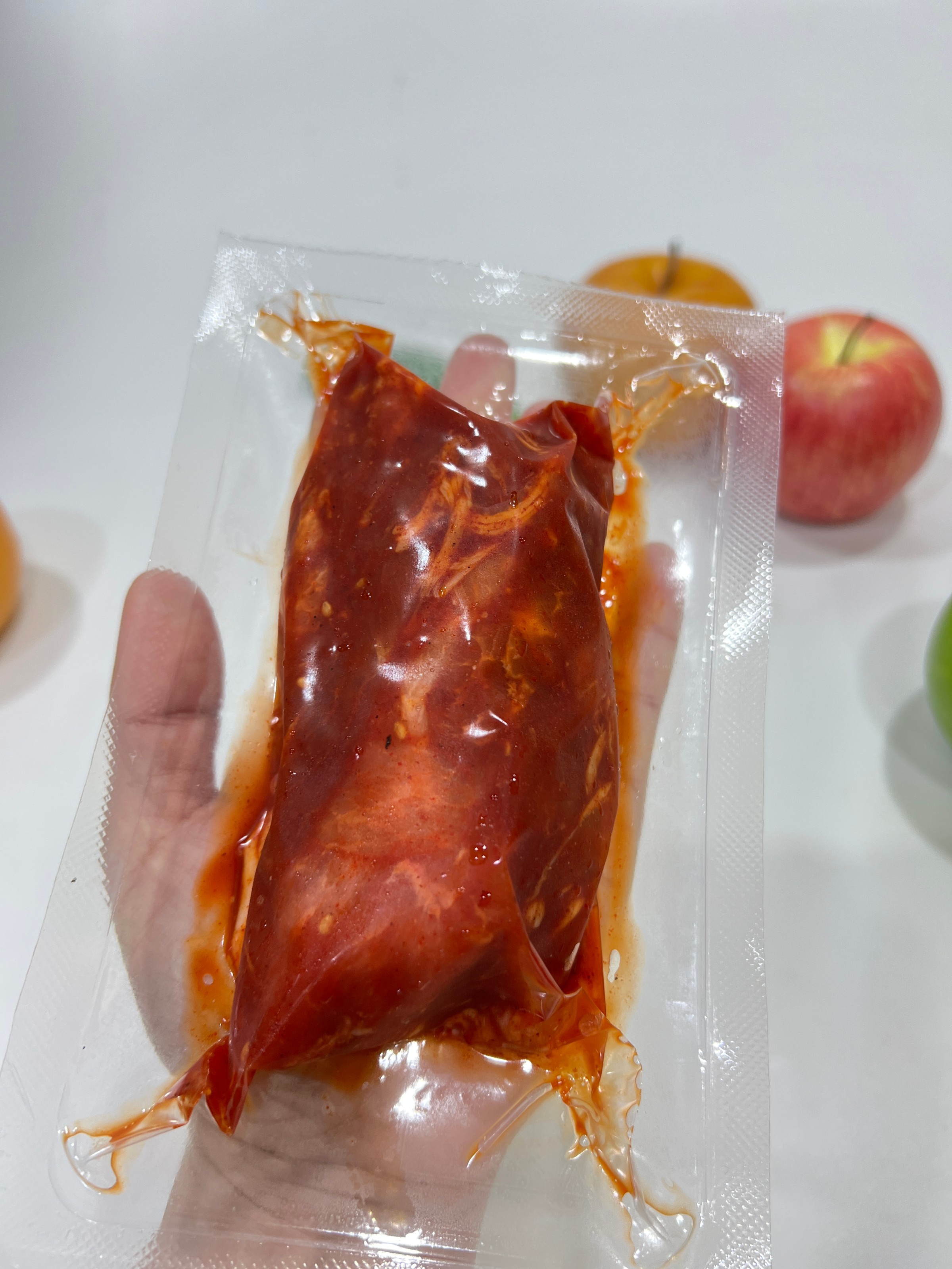 [오늘고기] 국내산 신나는 흑돼지 불고기 200g/소포장 /고추장제육볶음/간장 제육볶음 - 상세 이미지 2