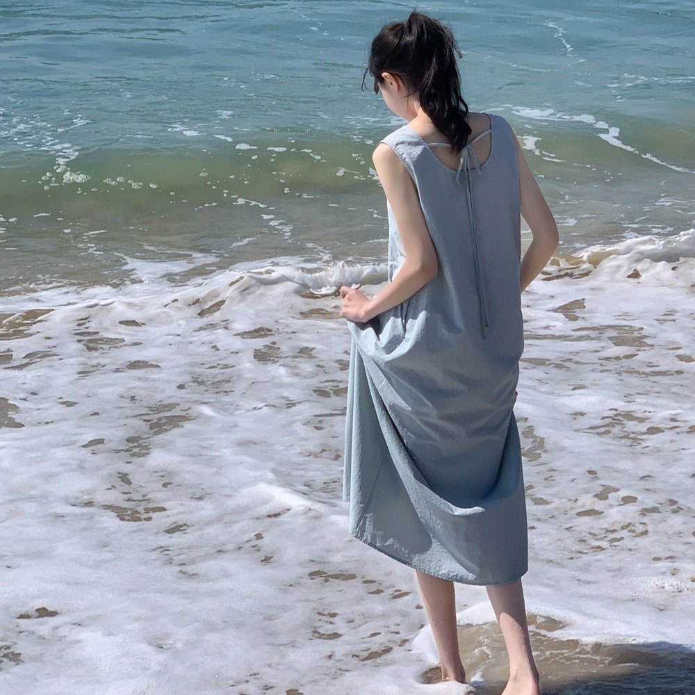 라운드넥 백리본 나일론 민소매 포켓 롱 원피스 - 상세 이미지 3