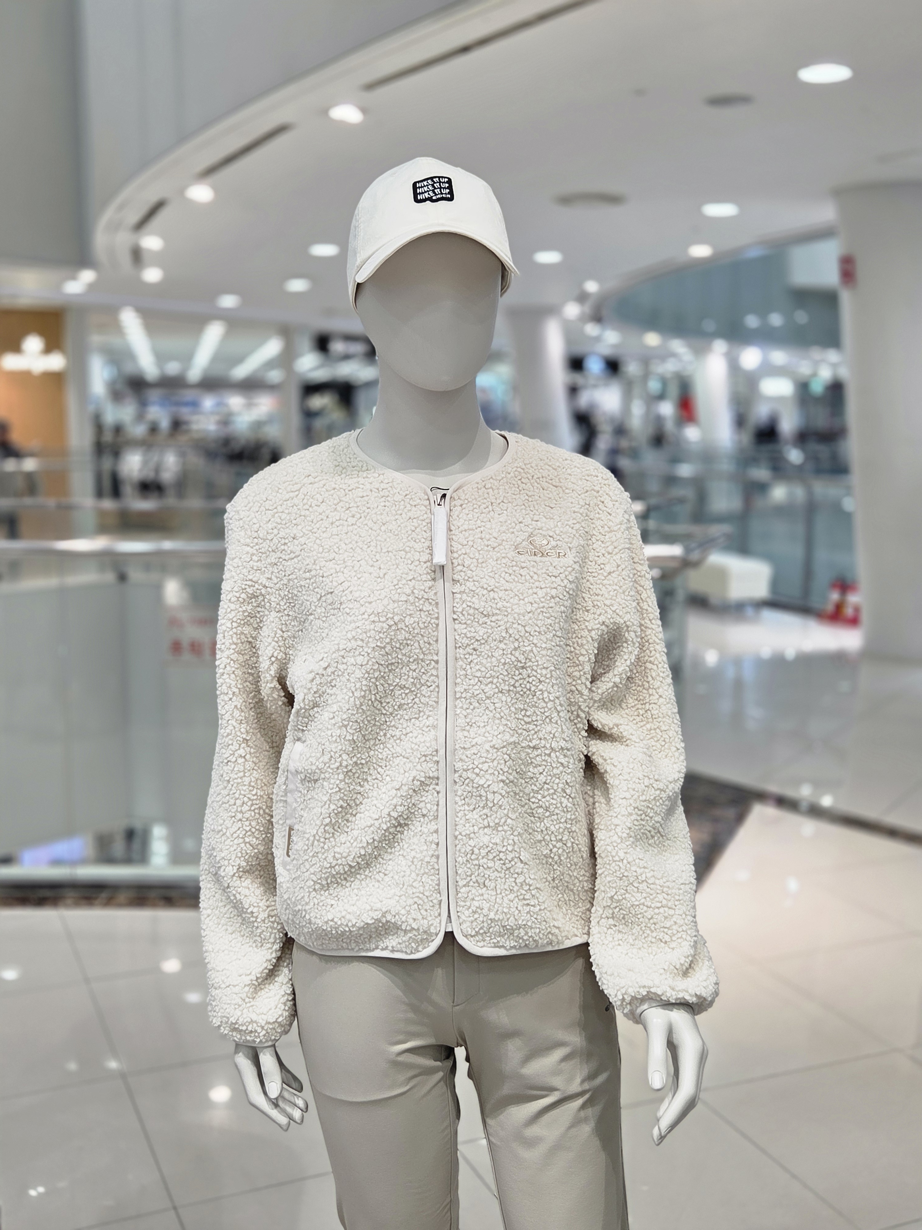 아이더 여성 양털 뽀글이 자켓 플리스 후리스 노카라 가디건 WU26188 이미지 6