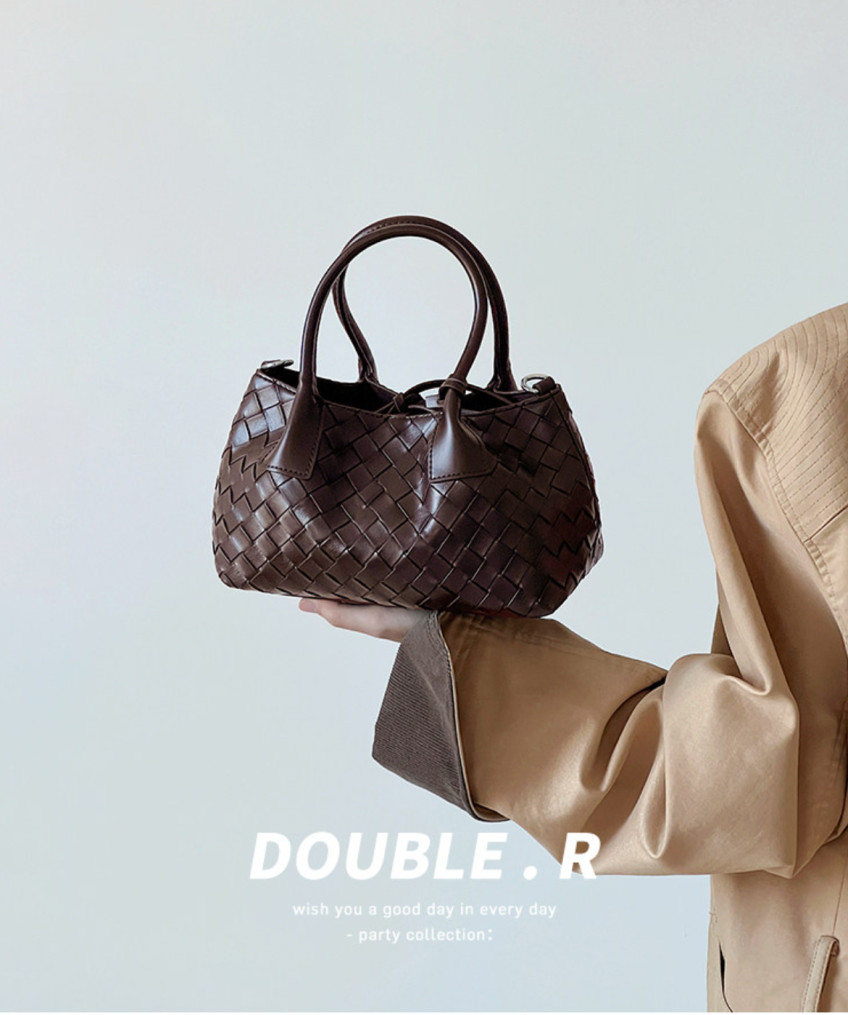 DOUBLE 위빙백 드래곤 숄더 여성 가방 토트 라피아백 - 상품 이미지