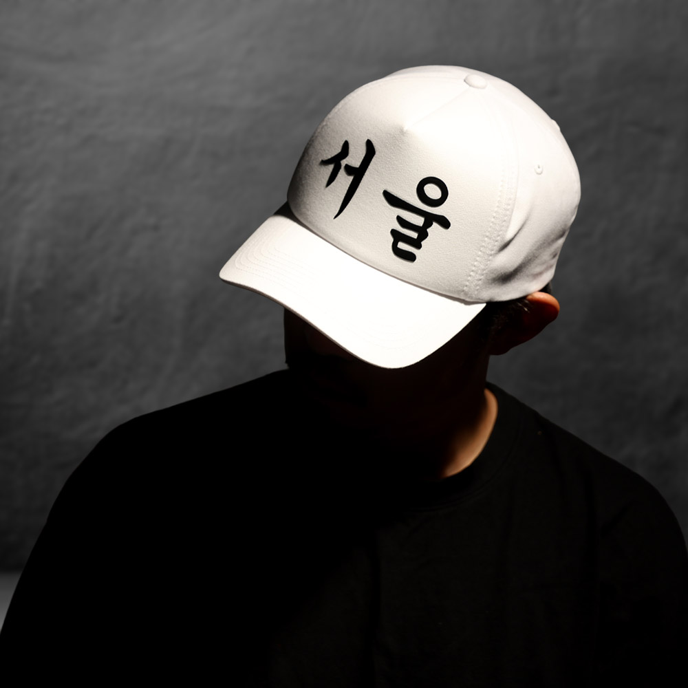 UNFACT 서울 오버핏 볼캡 화이트 - 상세 이미지 5