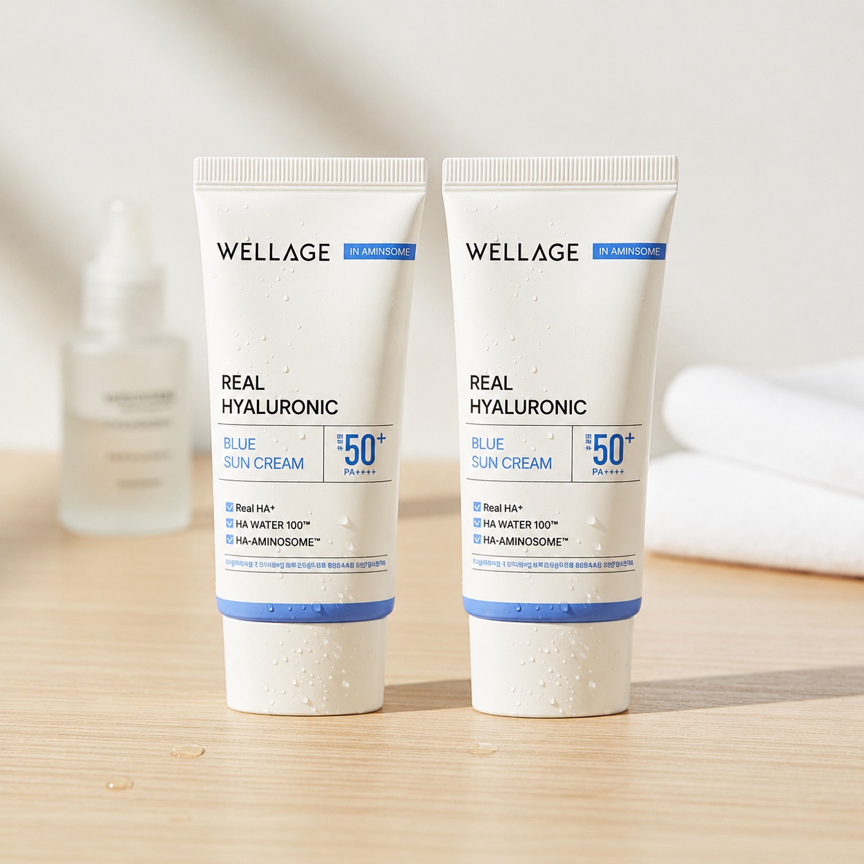 웰라쥬 리얼 히알루로닉 블루 선크림 50ml 1+1 기획 화잘먹수분선 - 상품 이미지