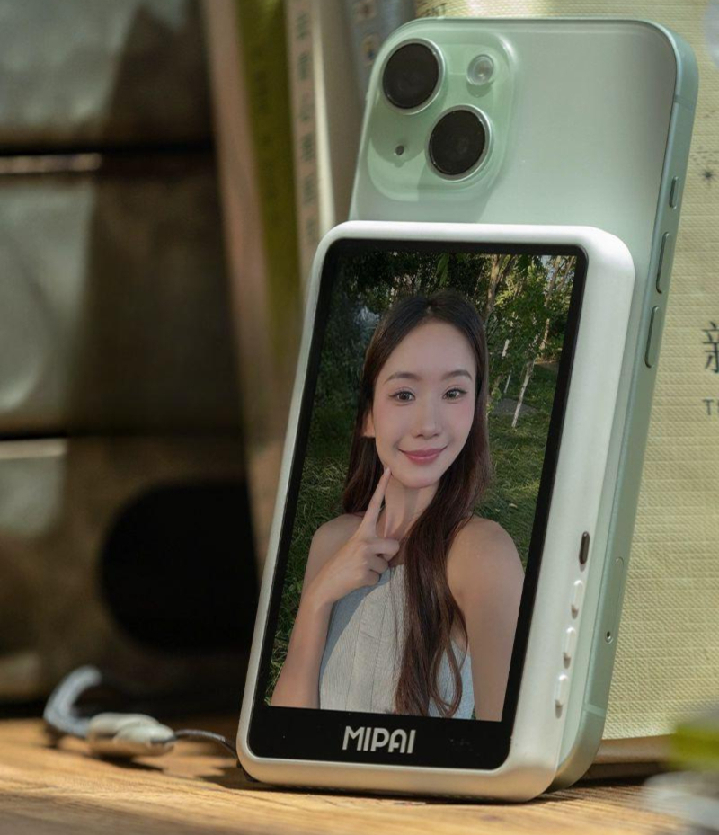 셀카 모니터 후면 스크린 무선 맥세이프 스마트폰 촬영 셀피 Vlog 브이로그 카메라 화이트 - 상품 이미지