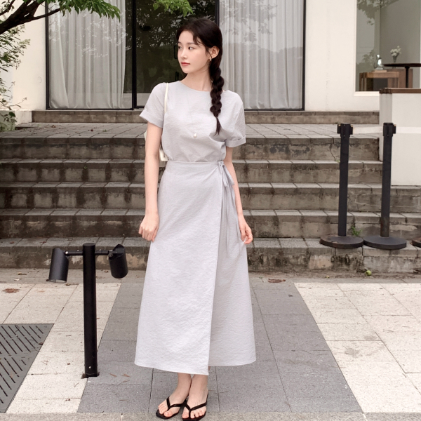 (Made in Korea) Roll-up Short Sleeve Blouse with Back Band Wrap Skirt Set st3125