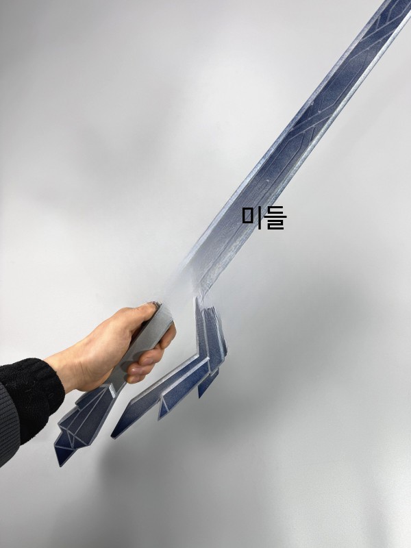 원신 카피타노 검 무기 피규어 굿즈 제작 장비 실물 코스프레 소품 모형 1:1 - 상세 이미지 3
