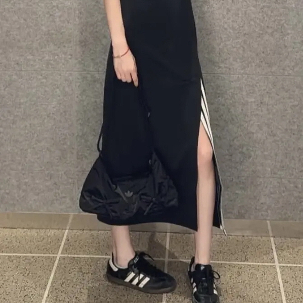 아디다스 우먼스 스토리 롱 드레스 옆트임 나시 원피스 블랙 KB7758 이미지 7