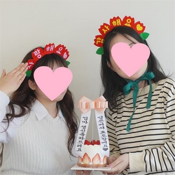 사랑해요 어버이 날 머리띠 2종 카네이션 스승의날 머리띠 부모님 선물 - 상품 이미지