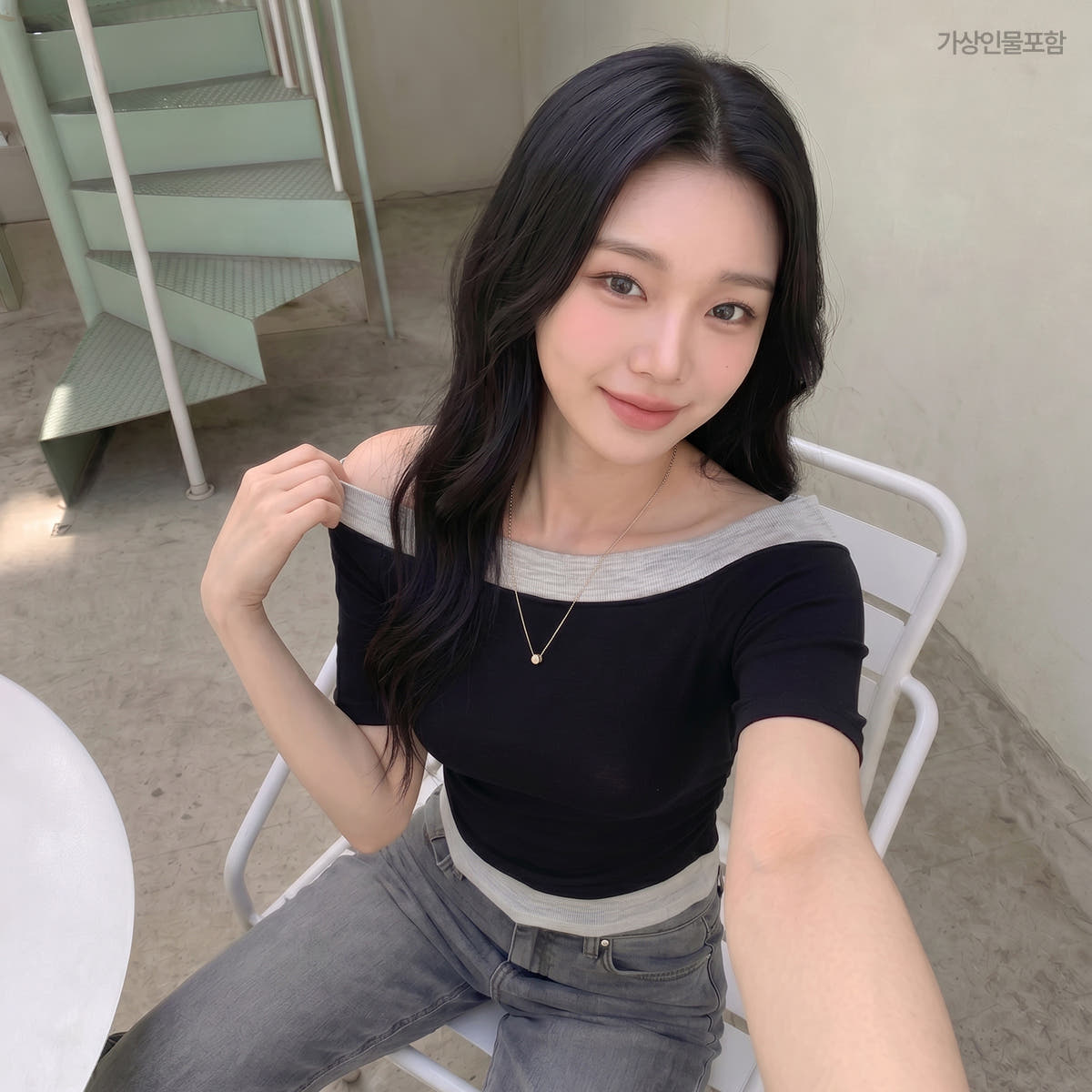 로엠 배색 레이어드 티셔츠 RMHWG24RT1 - 상세 이미지 4