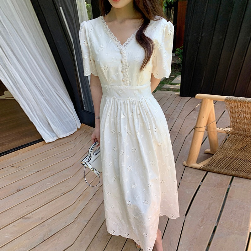 여름 자수 펀칭 V넥 롱 원피스 반팔 A라인 하객룩 - 상세 이미지 4