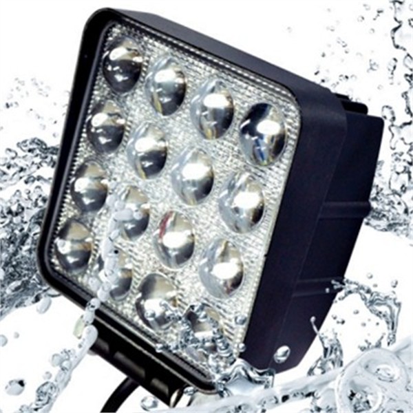 알루미늄 차량용 led 써치라이트 48W 집중형 12v led 써치라이트 방수 - 상품 이미지