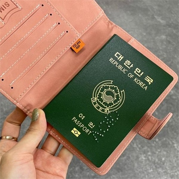 심플한 자석형 여권 케이스 휴대용 rfid 여권 지갑 여행용 커플 - 상품 이미지