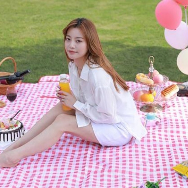 접이식 피크닉 매트 레드 체크 캠핑돗자리