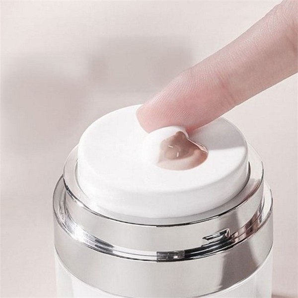펌프형 화장품 소분 용기 에어리스 크림 소분 용기 진공 여행용 - 상품 이미지