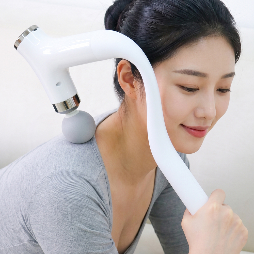 헬릭스케어 마사지건 미니 휴대용 진동 멀티 커브건 마사지 2in1 - 상세 이미지 4