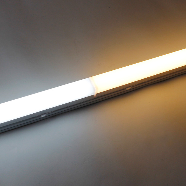LED 티라인 슬림 T라인 플리커프리 8W 300mm 레일 사각 T5 레일등 라인조명 슬림 일자등 이미지 3