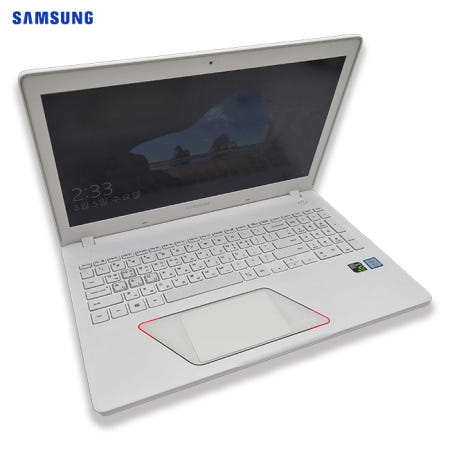 [중고]삼성 i7 HQ RAM 16GB GTX 1050 1.2TB 15.6인치 게이밍 노트북
