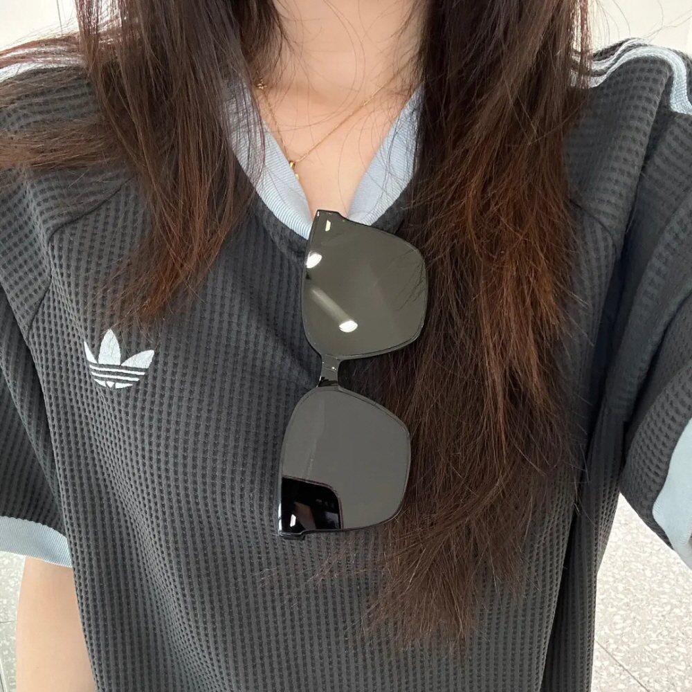 아디다스 오리지널 와플 캘리 남녀공용 반팔 티셔츠 블랙 KT7785 이미지 7