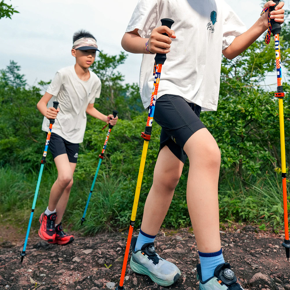 오니지 어린이 등산스틱 길이조절 초경량 트레킹폴 KIDS - 상품 이미지