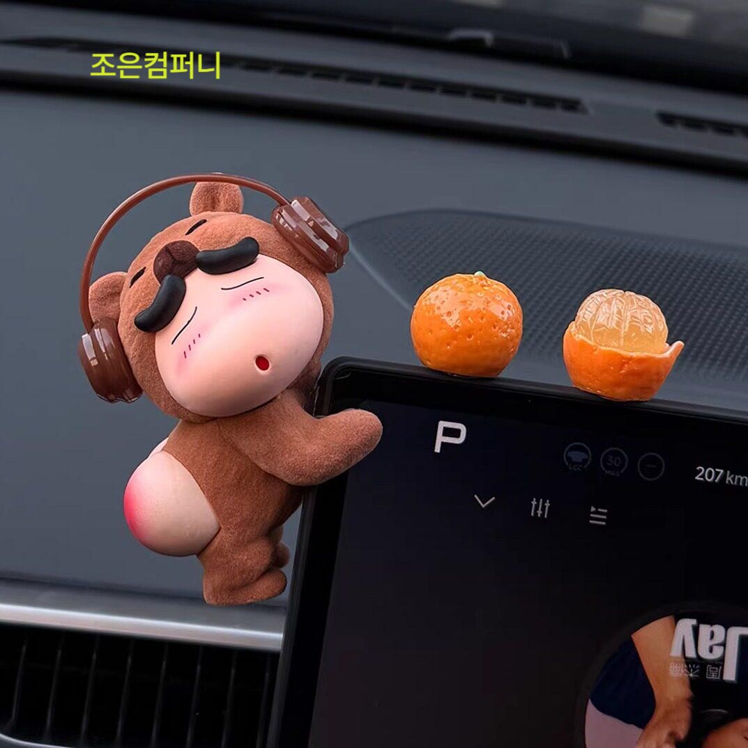 짱구 자동차 장식 인형 미니 피규어 센터 콘솔 화면 대시보드 꾸미기 내부 소품 이어폰 라이트 힙 아메리칸 커피 - 상세 이미지 2