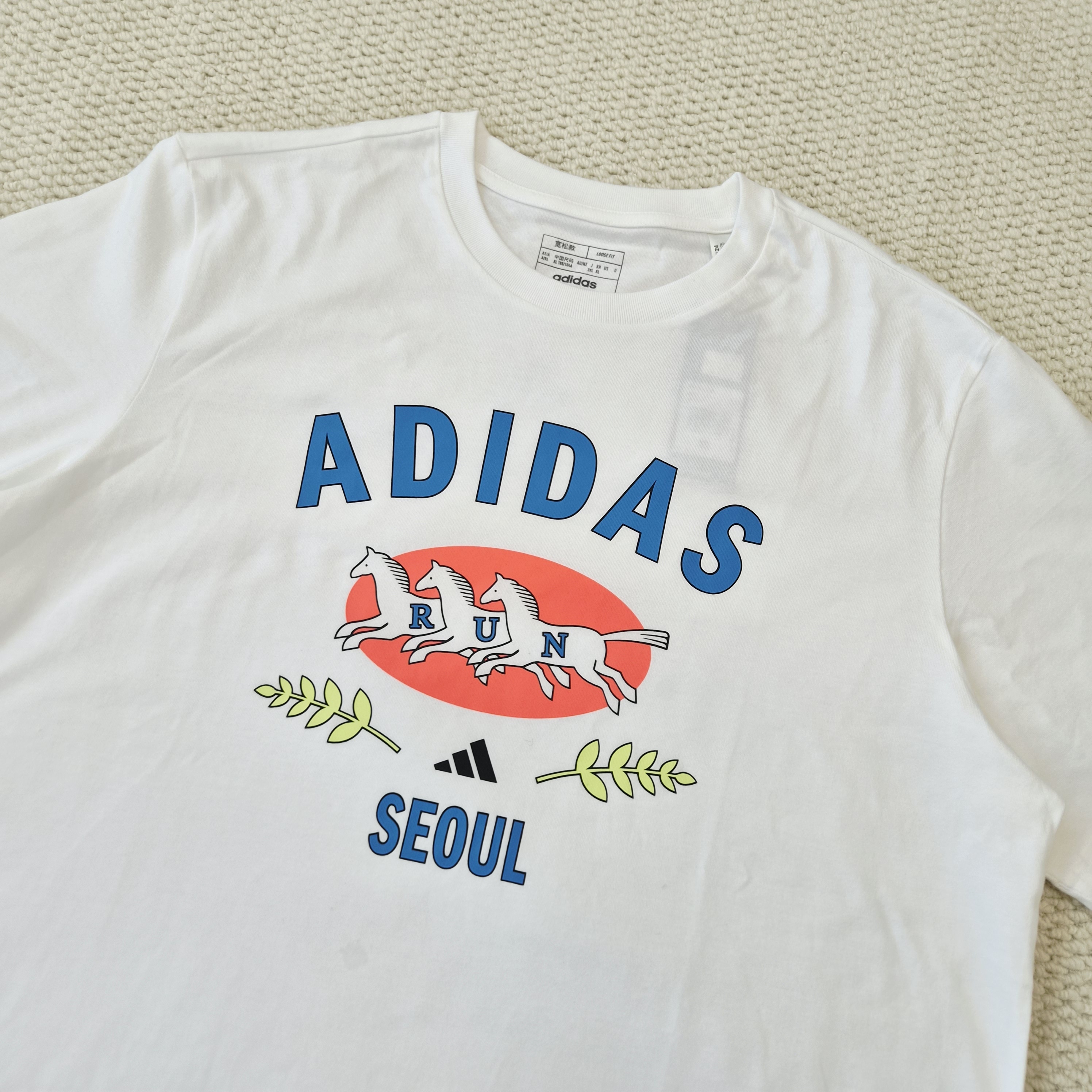 아디다스 러닝 서울 그래픽 남녀공용 면 티셔츠 (2COLOR) - 상세 이미지 3