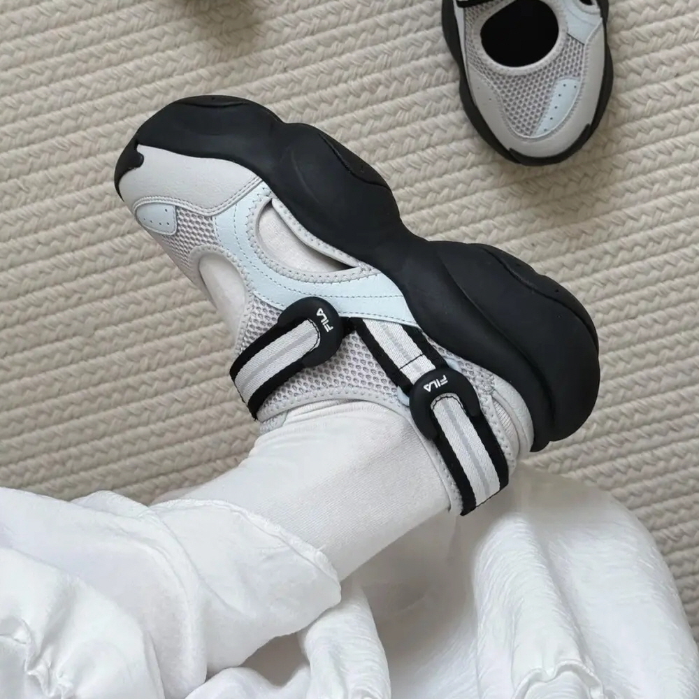 휠라 우먼스 베이글 메리제인 플랫폼 샌들 그레이 F12W622401FAI 이미지 7