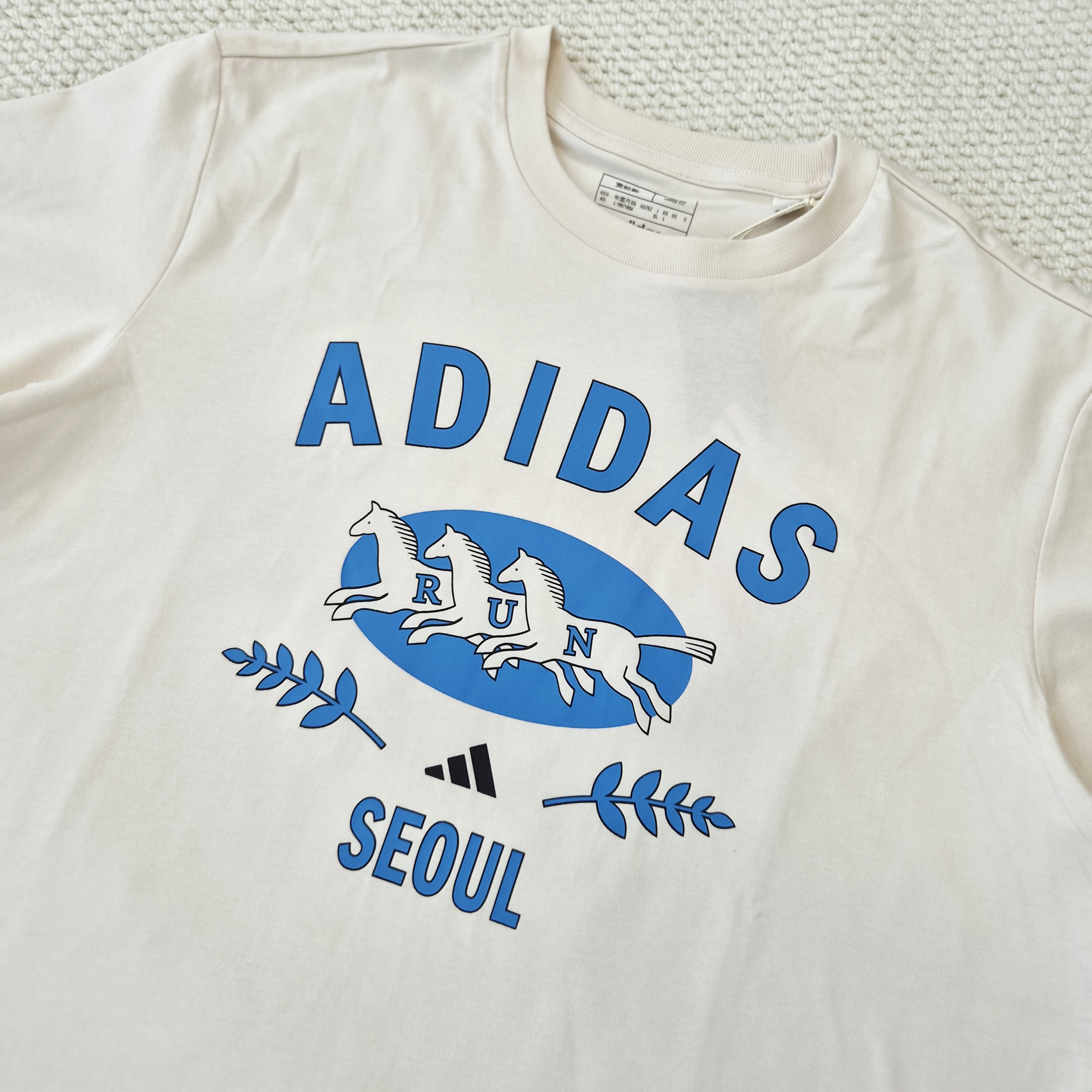 아디다스 러닝 서울 그래픽 남녀공용 면 티셔츠 (2COLOR) 이미지 7