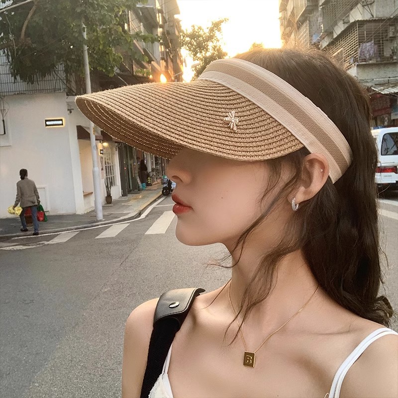 골드리본 라탄 썬캡 여름 여성 모자 자외선 차단 라피아 산책 챙 썬바이저 햇빛가리개 패션 잡화 - 상품 이미지