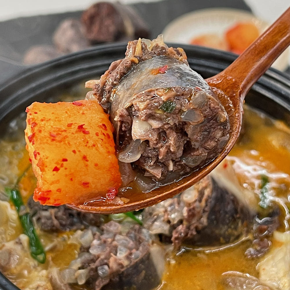 유비푸드 원조국밥 간편국 밀키트 사골육수포함 얼큰 병천식 순대국, 640g, 1개 - 상세 이미지 2