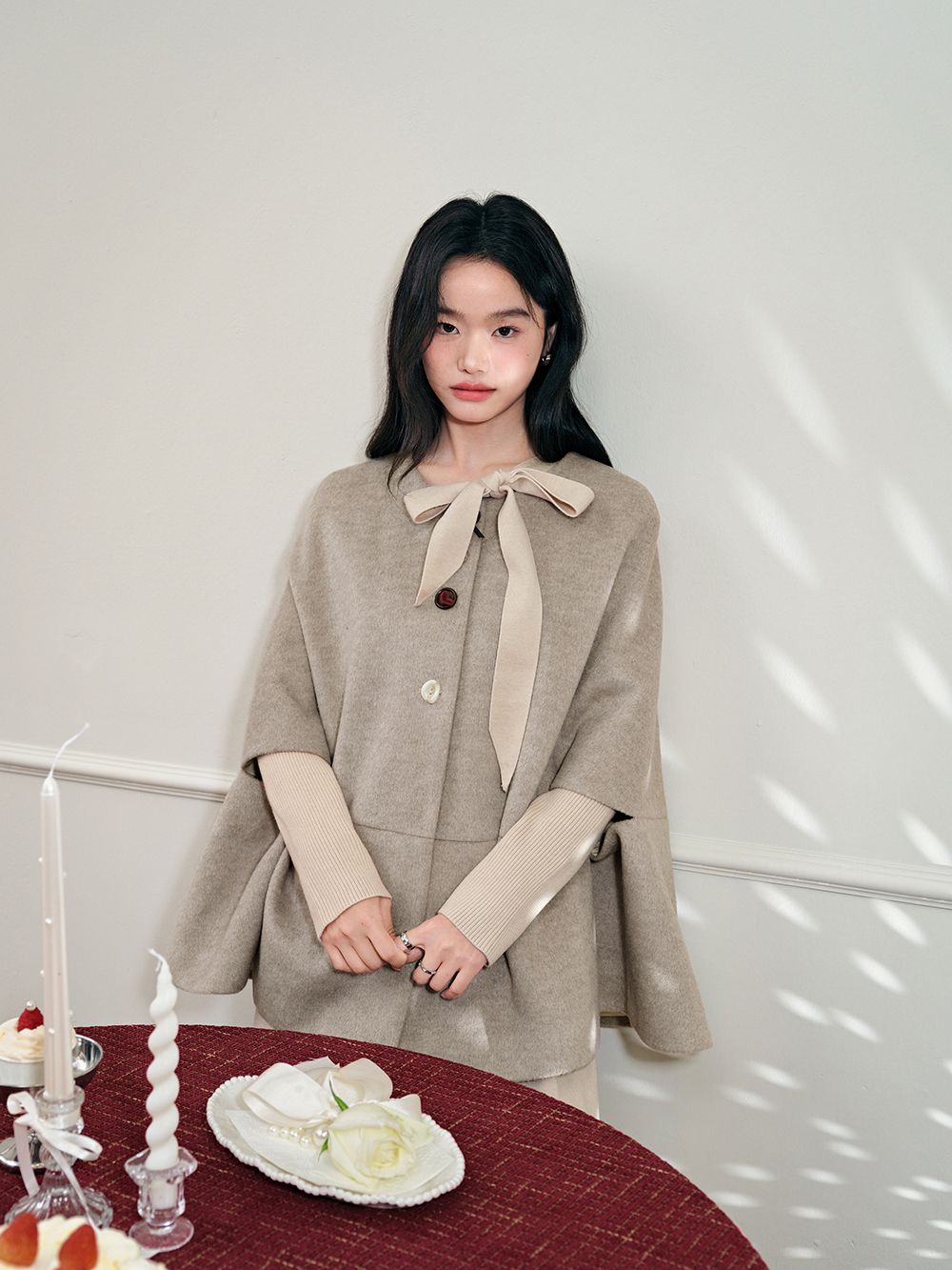 쿠오세 KUOSE 여성 케이프 가기색 코트 - 상세 이미지 4