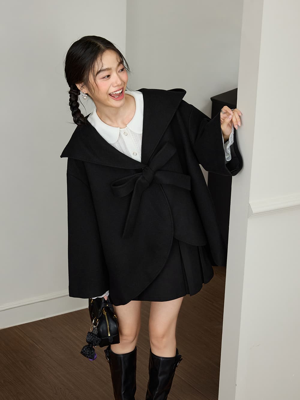 쿠오세 KUOSE 여성 보타이 빅리본 모직 케이프 오버핏 코트 - 상세 이미지 5
