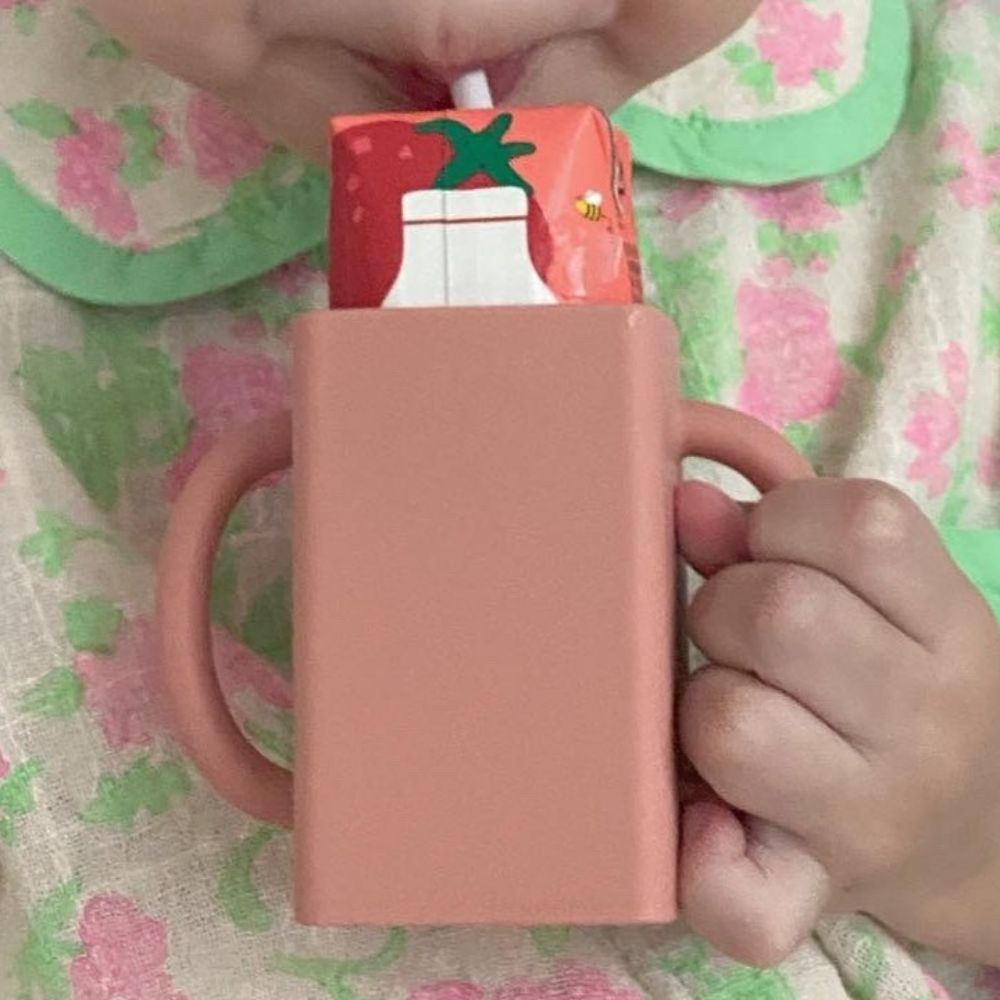 urvs 우유팩홀더 Milk case holder 우유케이스 팩홀더 주스컵 실리콘컵 아기컵 유아컵 - 상세 이미지 3