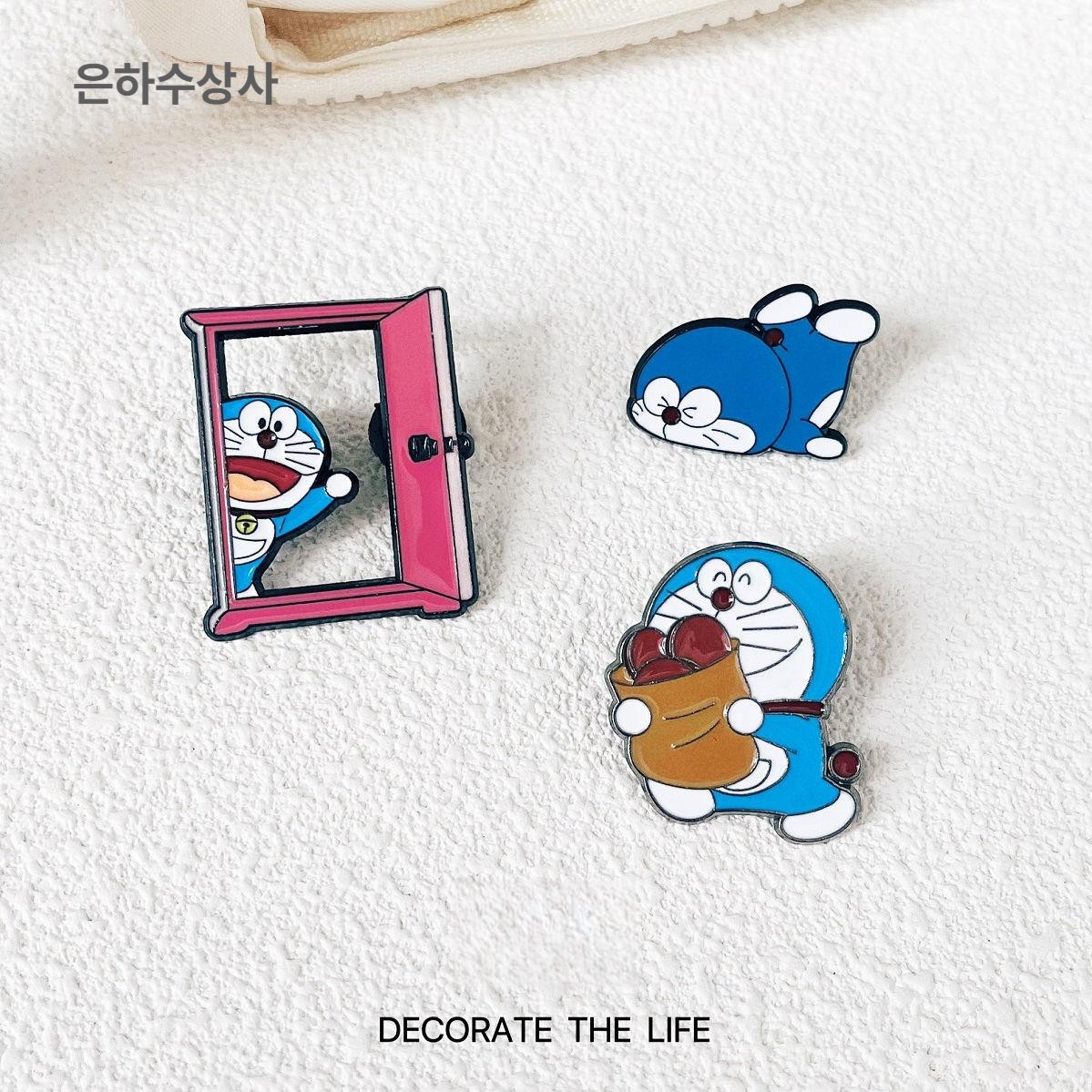 도라에몽 메탈 브로치 배지 귀여운 의류 가방 백팩 장식 아이템 핀버튼 도라에몽 [태권도] op 백 - 상품 이미지