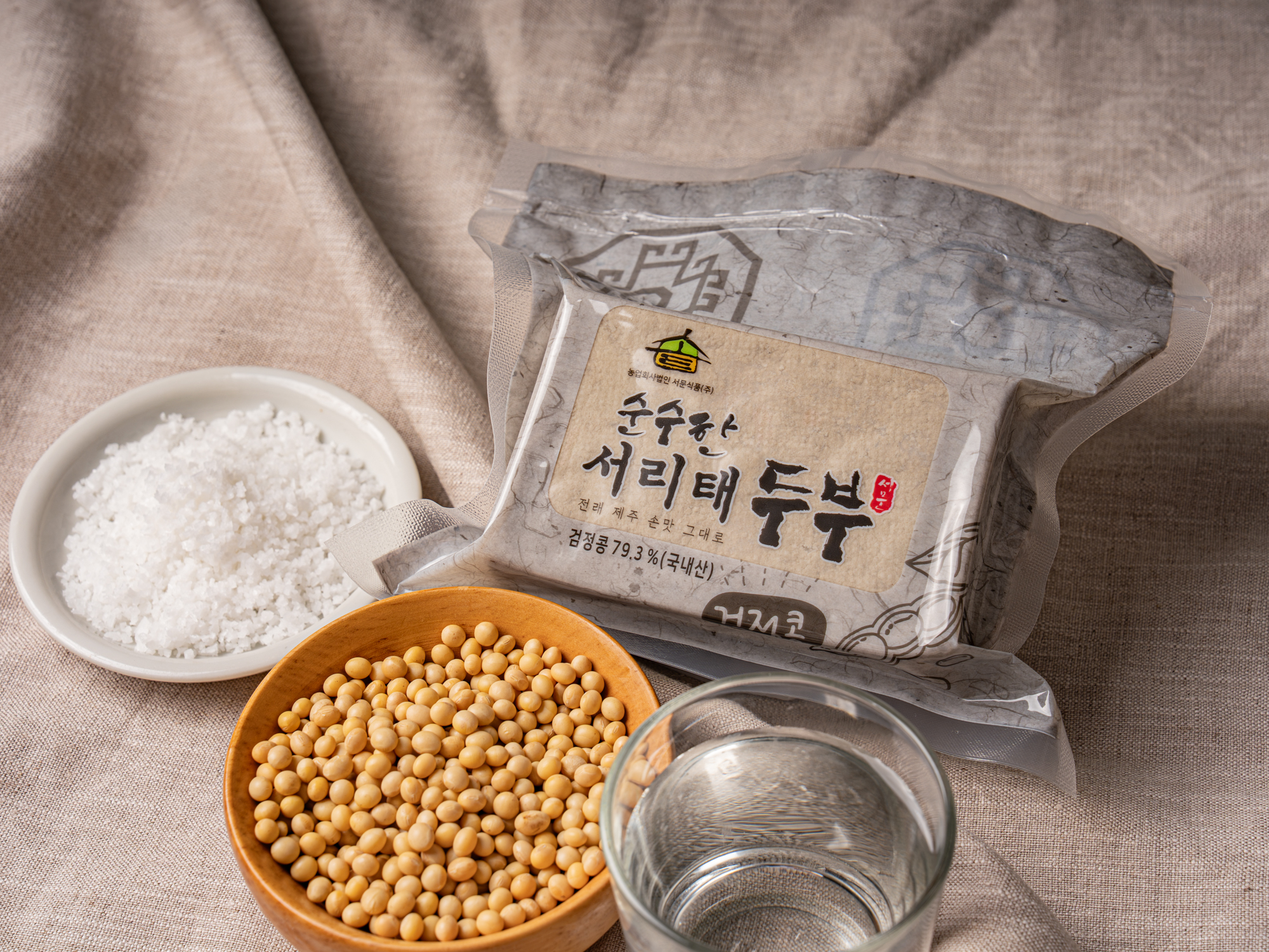 오직 제주콩으로만든 수제 서리태두부 320g - 상품 이미지
