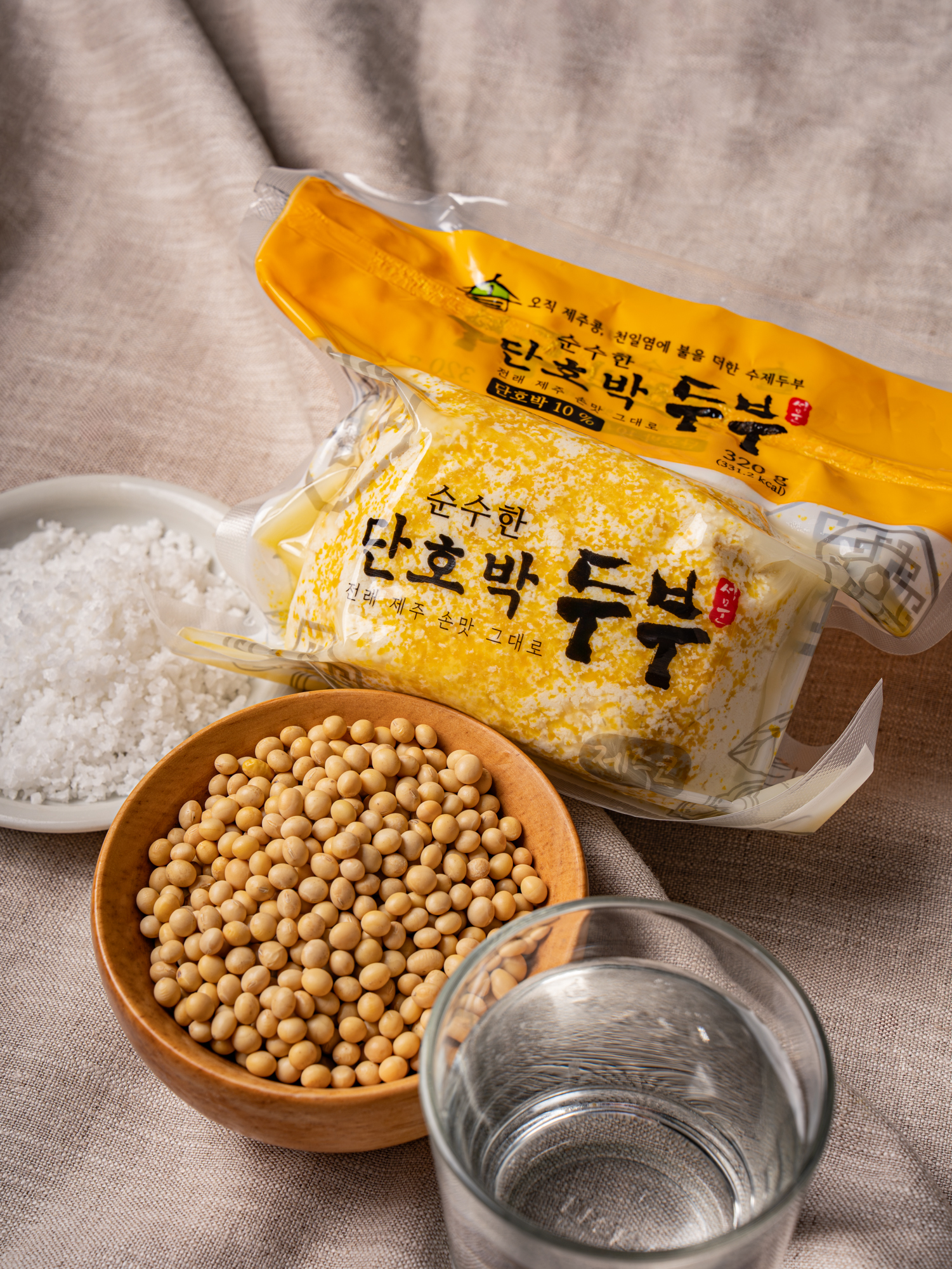 오직 제주콩으로만든 수제 단호박 주먹두부 320g - 상품 이미지
