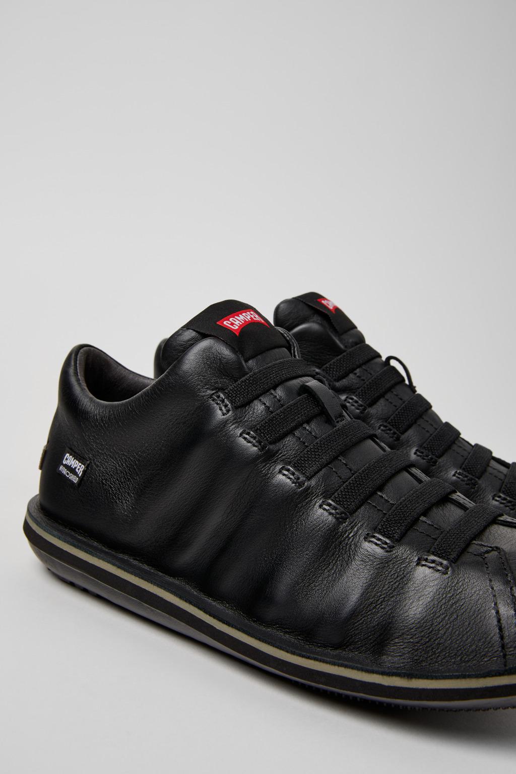 캠퍼 방수블랙 앵클 부츠 Beetle K300479-008 BLACK - 상세 이미지 2