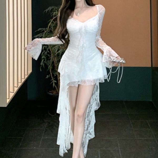 공주풍 셀프 웨딩드레스 화이트 레이스 셔링 언밸런스 시스루 긴팔 프릴 티어드 롱 원피스 - 상세 이미지 2