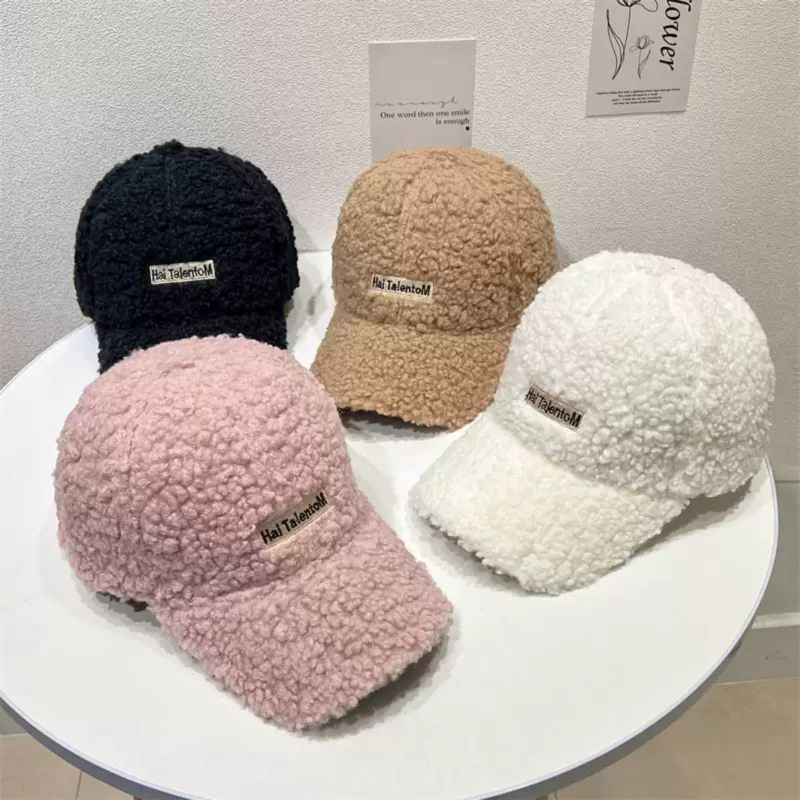 여성 겨울 레터링 양털 보온 커플 스타일 레이스 캡 블랙 55-59cm 조절 가능 - 상세 이미지 3