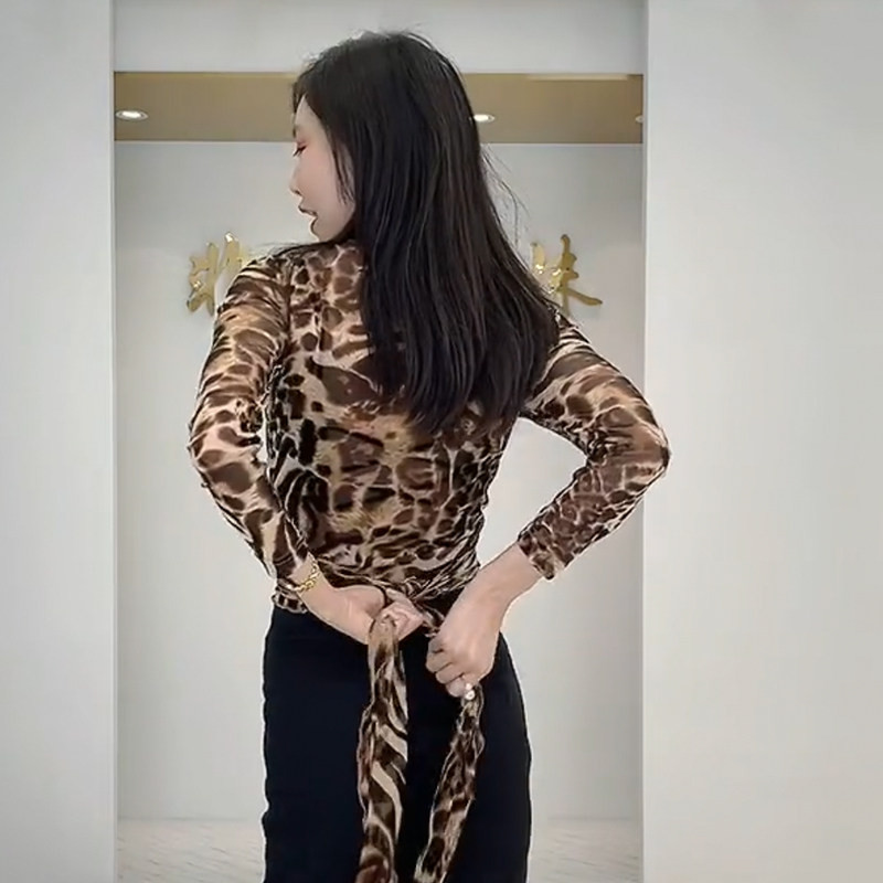 라인댄스상의 스포츠 사교 댄스복 여성 라틴 줌바 연습복 레오파드 프린트 도매 500개 13.8 - 상세 이미지 2