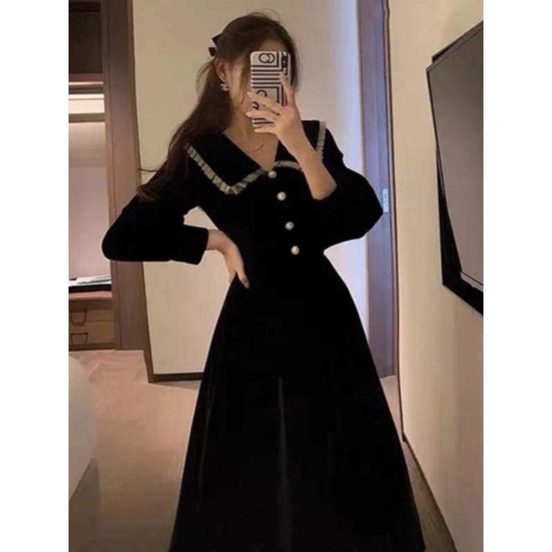 햅번풍 세일러카라 블랙 벨벳 원피스 플레어 연말 하객룩 여성 가을 패션 - 상세 이미지 4